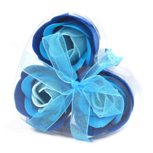 Carica l&#39;immagine nel visualizzatore Galleria, Set of 3 Soap Flower Heart Box - Blue Roses
